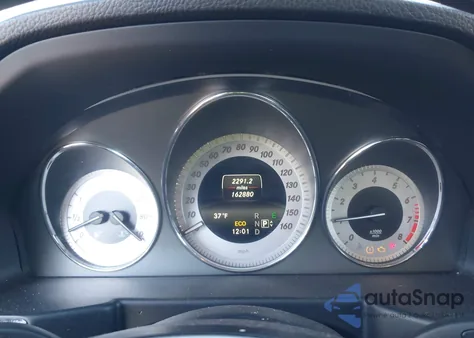 2014 Mercedes-Benz Glk 350 z USA, uszkodzony, nr VIN WDCGG5HB4EG306477